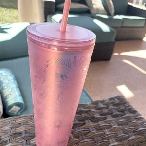 NWT Starbucks cup 2022